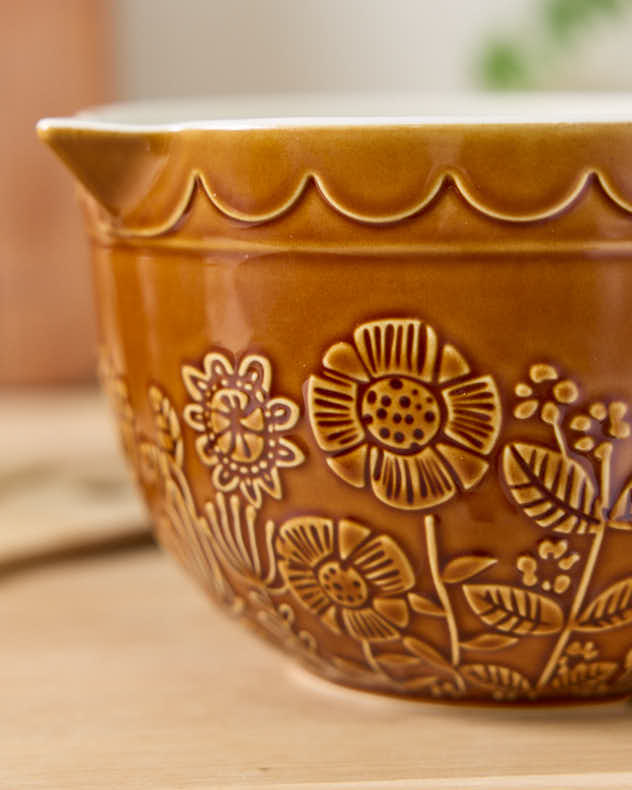 Brown Sunflower Embossed Bowl Jug