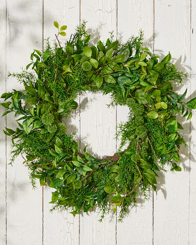 Green Spring Foliage Wreath