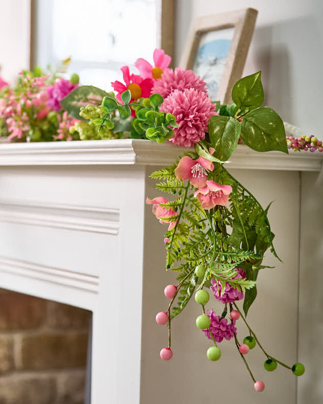 Pink Daisy & Dahlia Spring Garland