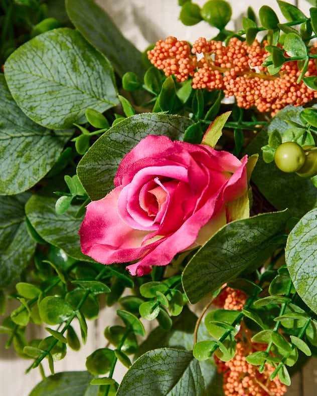 Pink Rose & Gypsophilia Wreath