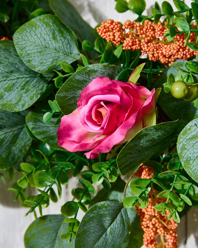 Pink Rose & Gypsophilia Wreath