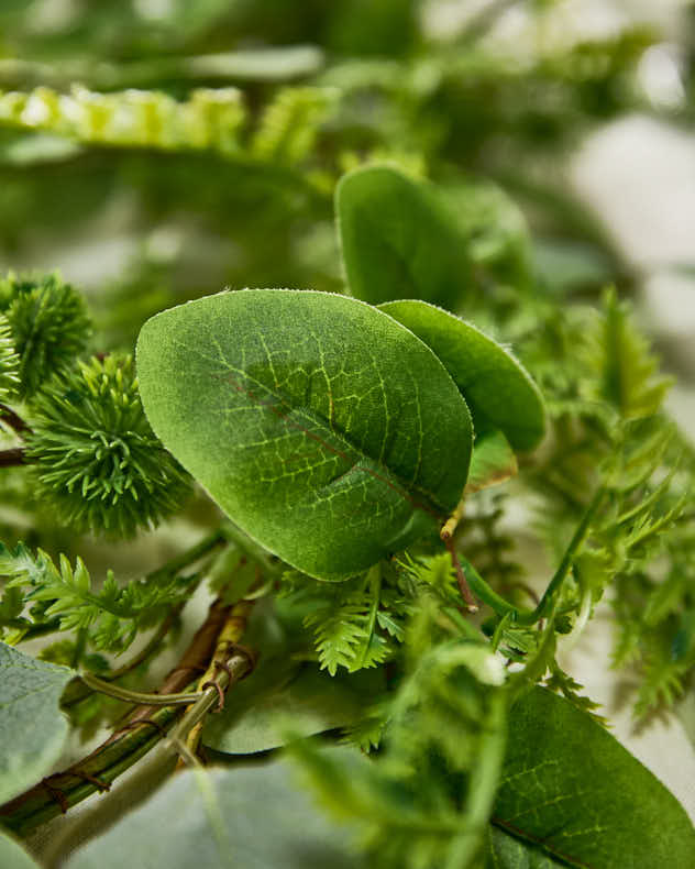 Green Spring Foliage Garland