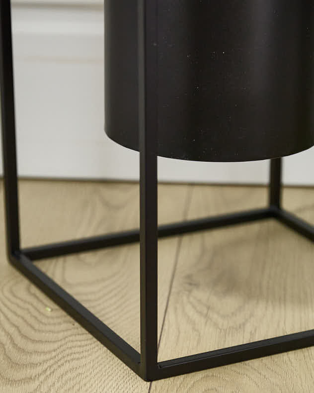 Black Umbrella Stand