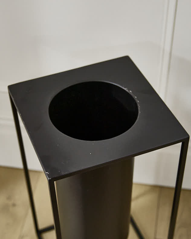 Black Umbrella Stand