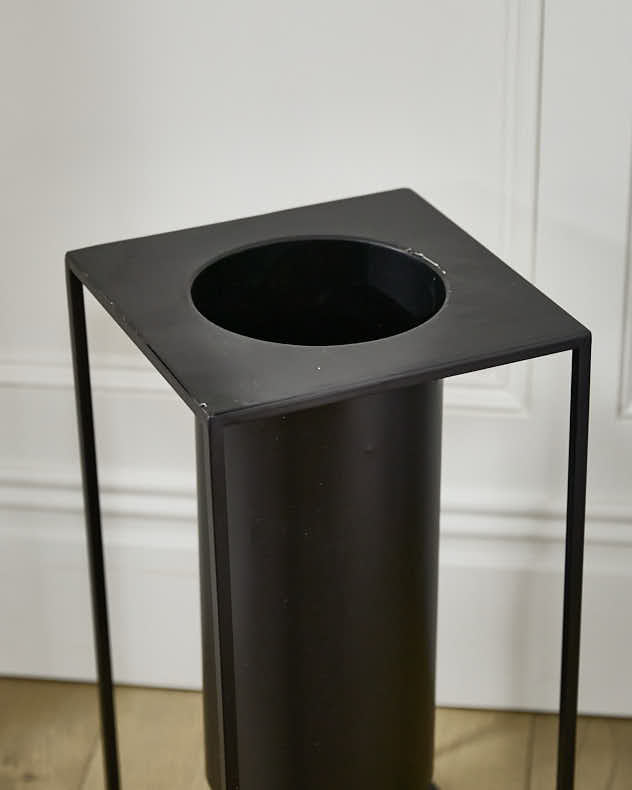 Black Umbrella Stand