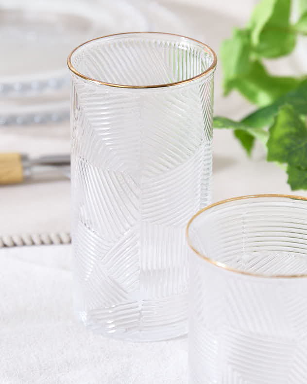 Set of 2 Textured Gold Drinking Glasses