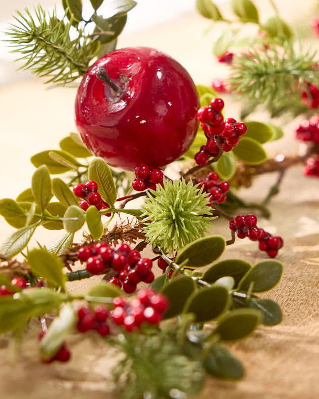 Red Apples Garland