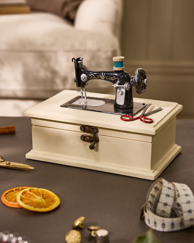 Sewing Machine Storage Box