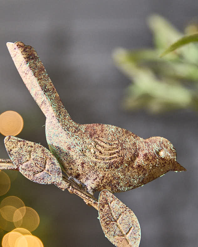 Hanging Heart Garden Bird Feeder