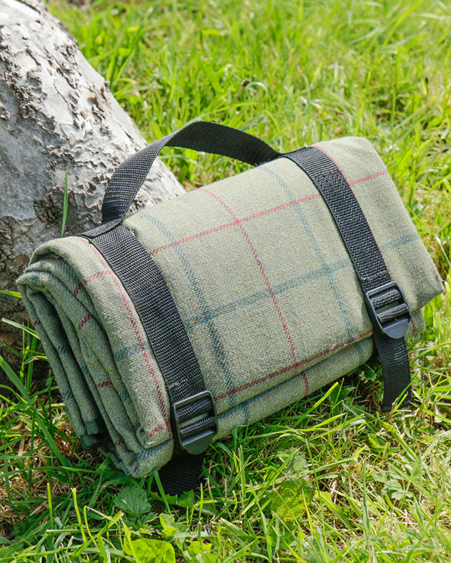 Green Picnic Blankets - Green Tweed Picnic Blanket