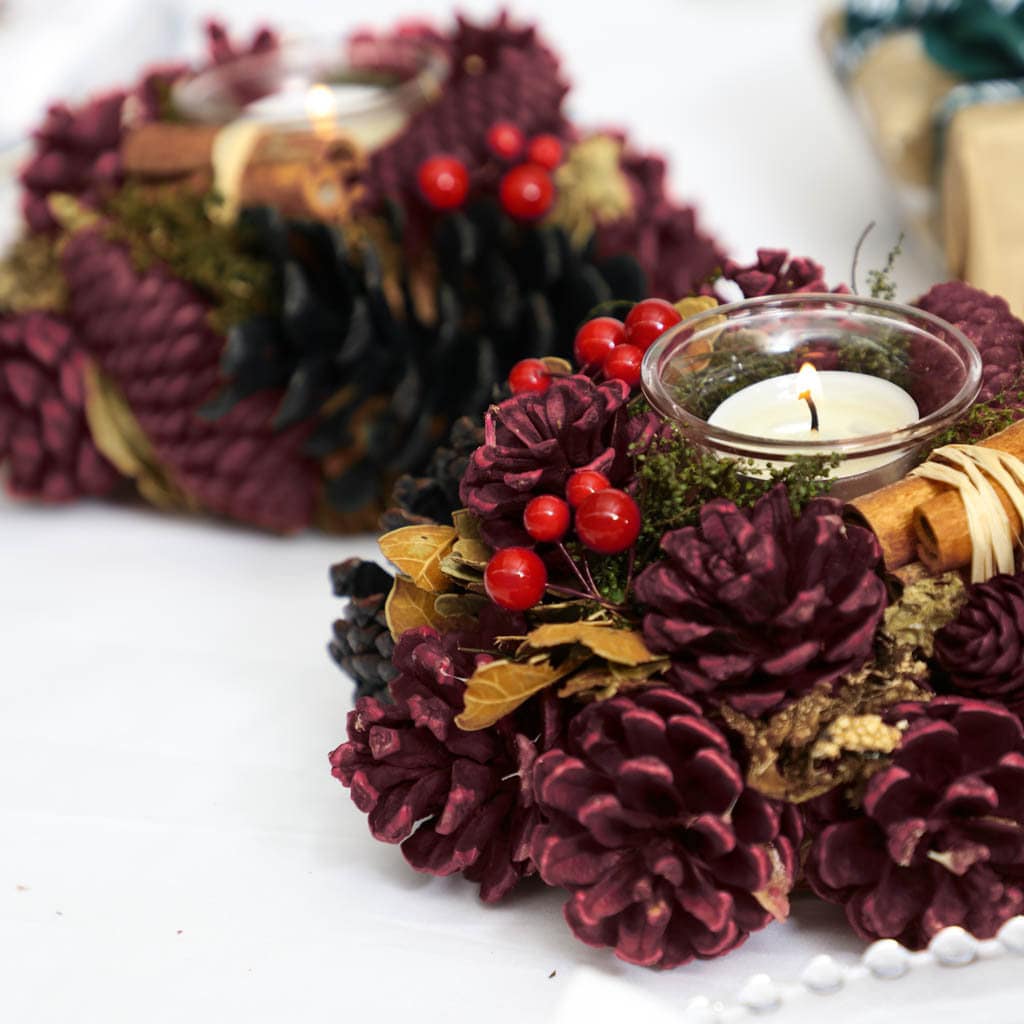 Tea Light Candle Holder Cinnamon & Dyed Pine Cone Christmas Dining Table Centrepiece Tealight Candle Lantern Seasonal Festive Home DÃ©cor