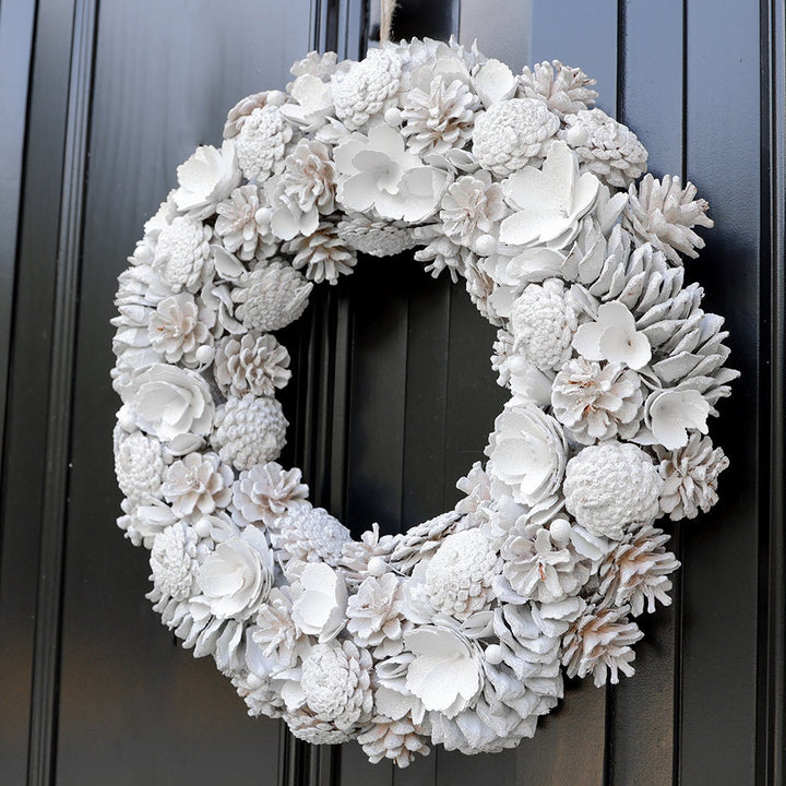 Pine Cone Wreath White Finish Decorative Front Door Evergreen Flowers Garland Rustic Country Style Home DÃ©cor