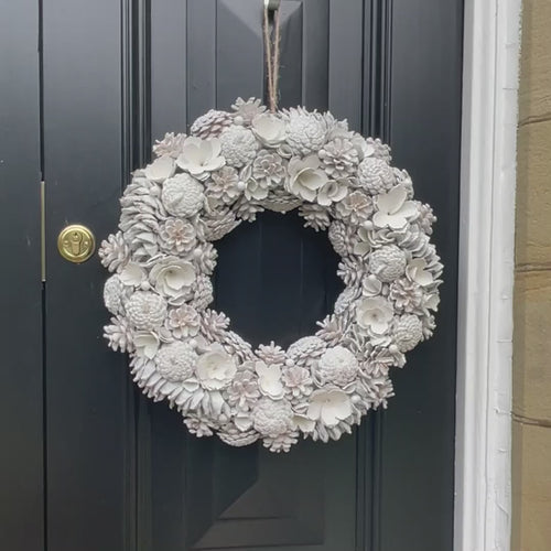 Giant Morning Frost Wreath video