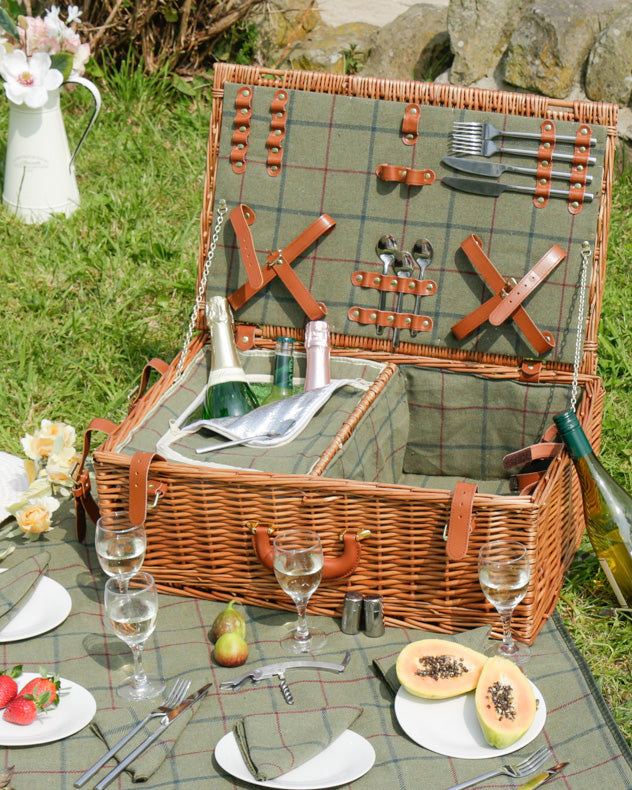 tweed green and wicker picnic hamper for 4