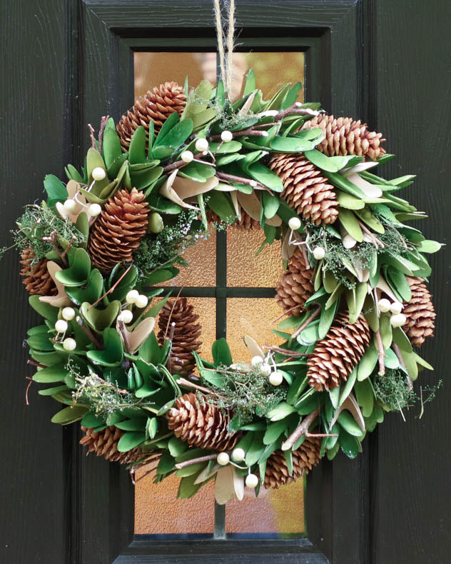 Pinecone and Mistletoe Christmas Front Door Wreath