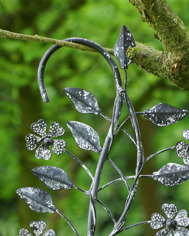 Bird Feeders - Ornate Hanging Bird Feeder Dish
