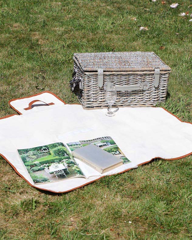 white classic picnic blanket