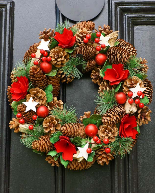 pinecone and star front door wreath