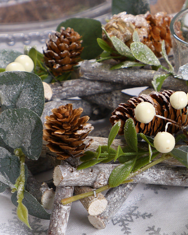 pinecone and white berry christmas candle holder