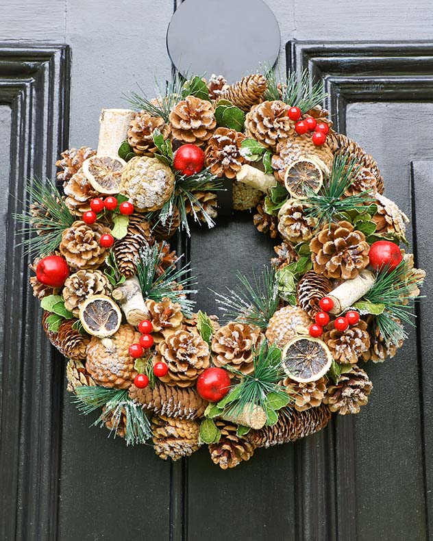 Brown & Red & Green Wood Wreaths - Festive Fruits Christmas Door Wreath 38cm