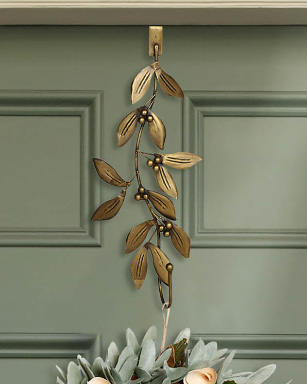 gold leaf wreath hanger