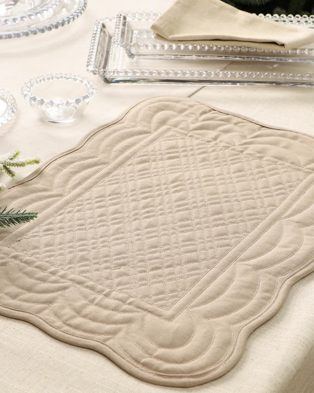 Quilted Bella Perle Dining Placemat