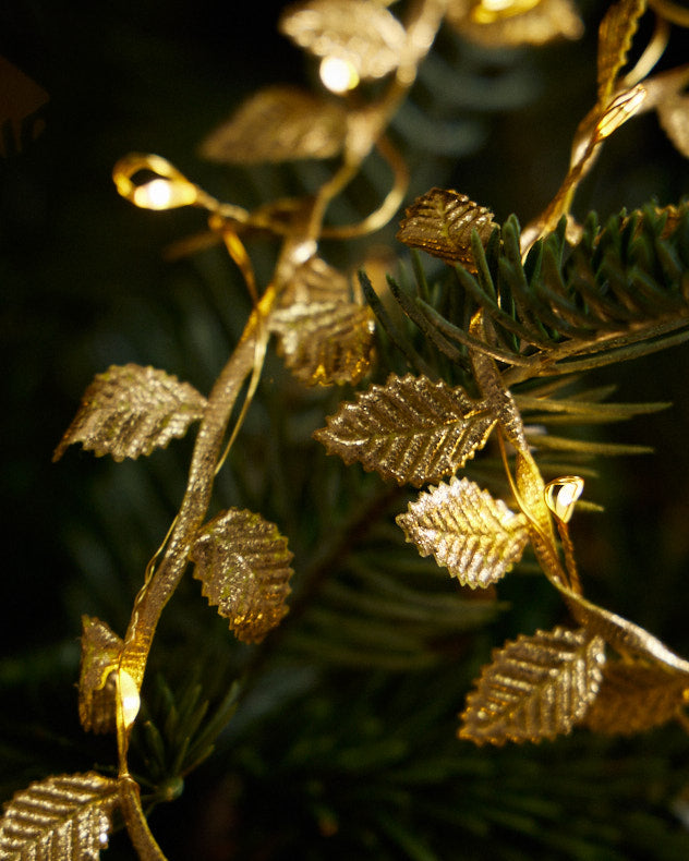 Pre-Lit Gold Trailing Leaf Christmas String Garland 200cm