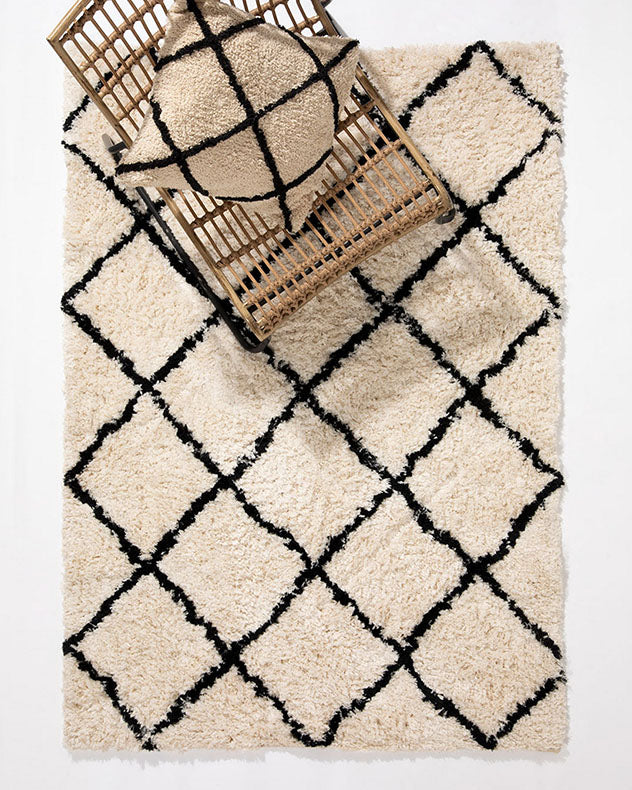 Braemar Argyle 160x230cm Cream And Black Rug