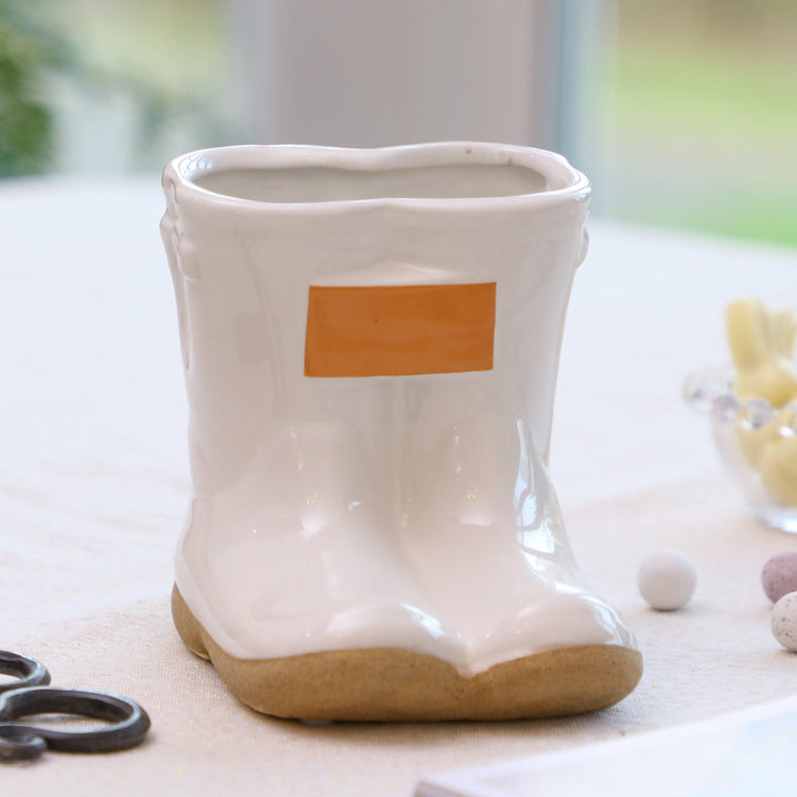 wellington boots plant pot