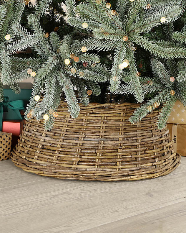 woven wicker brown christmas tree skirt