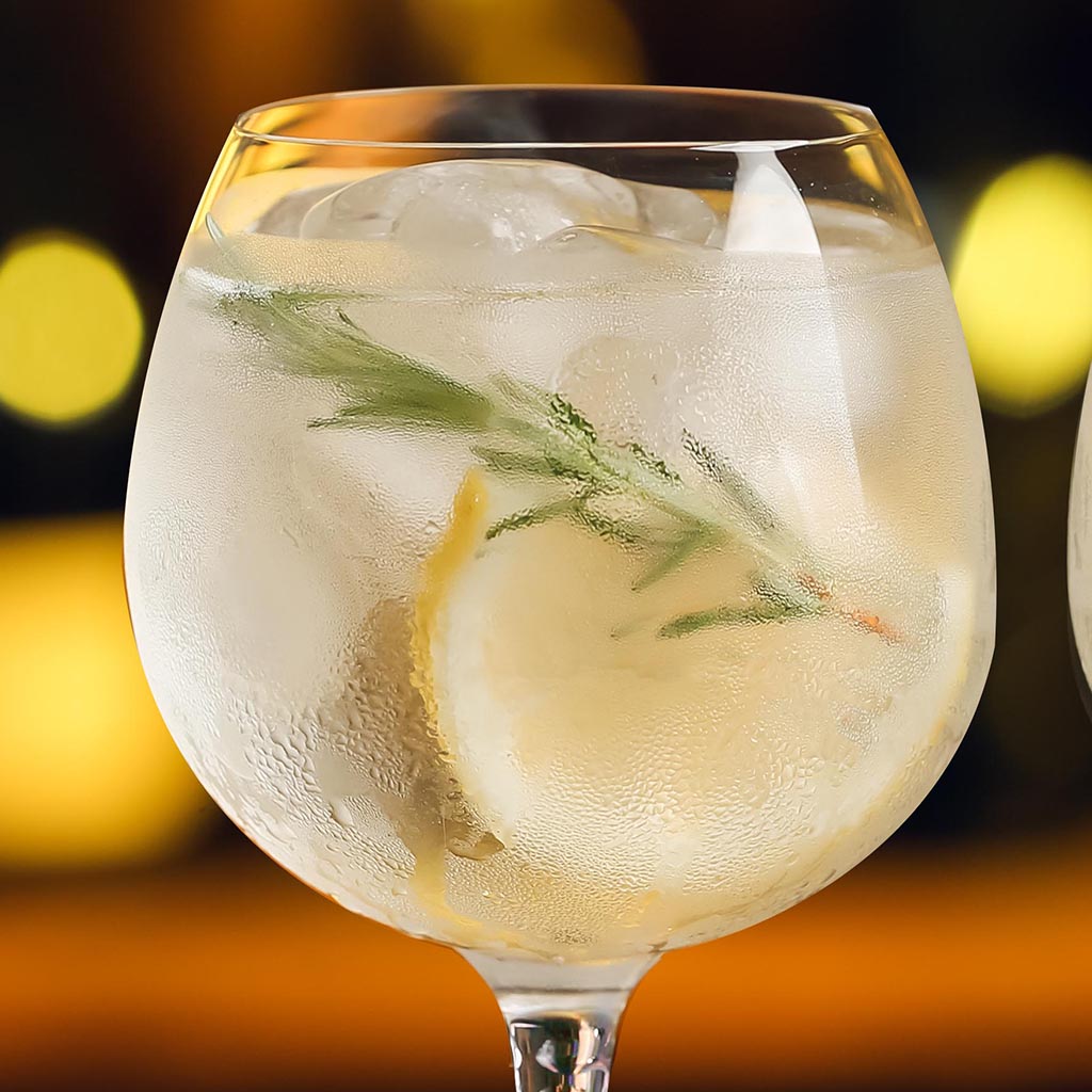 Personalised Set of 2 Sunburst Gin Glasses