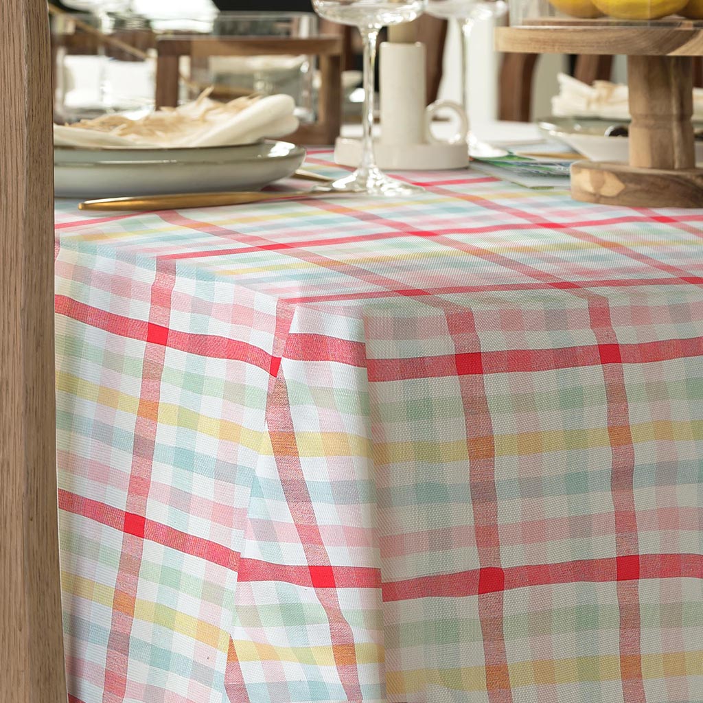 gingham table cloth