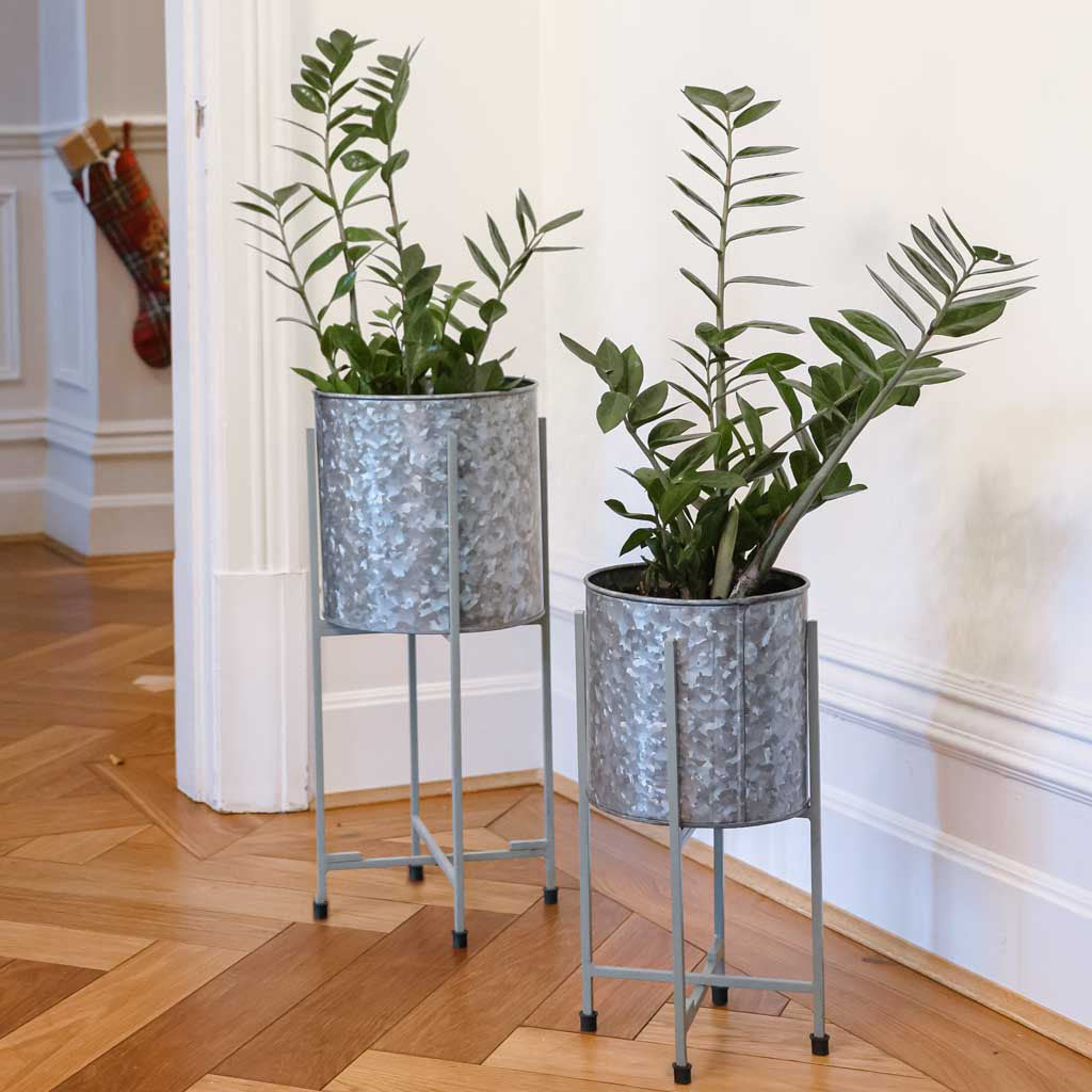 Indoor planter