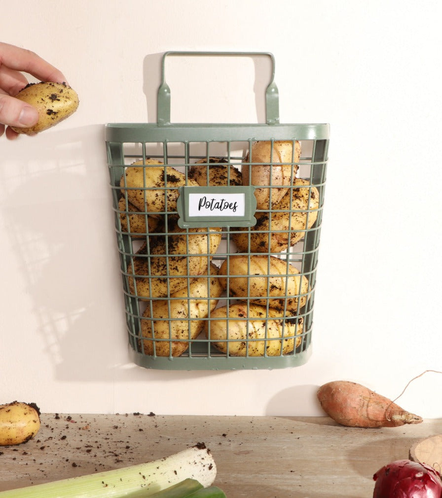 Wall mounted veg rack